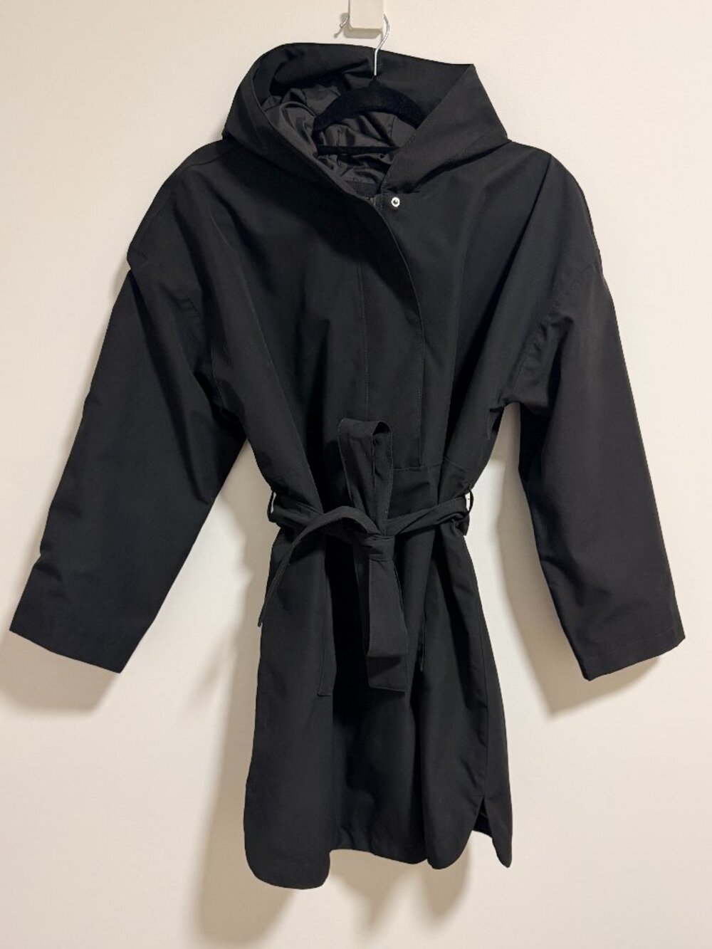 Helly Hansen Lilja Belted Waterproof Poncho Black XS
